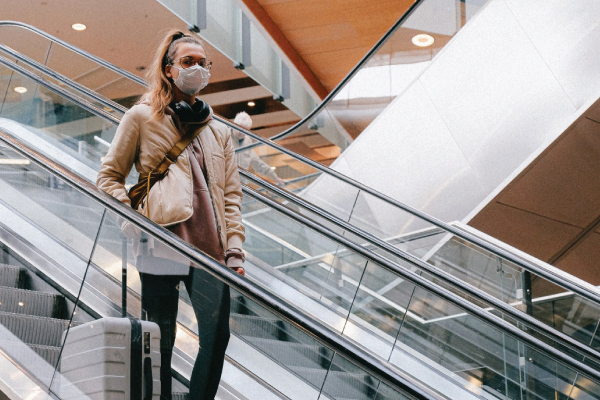 Traveller with Mask